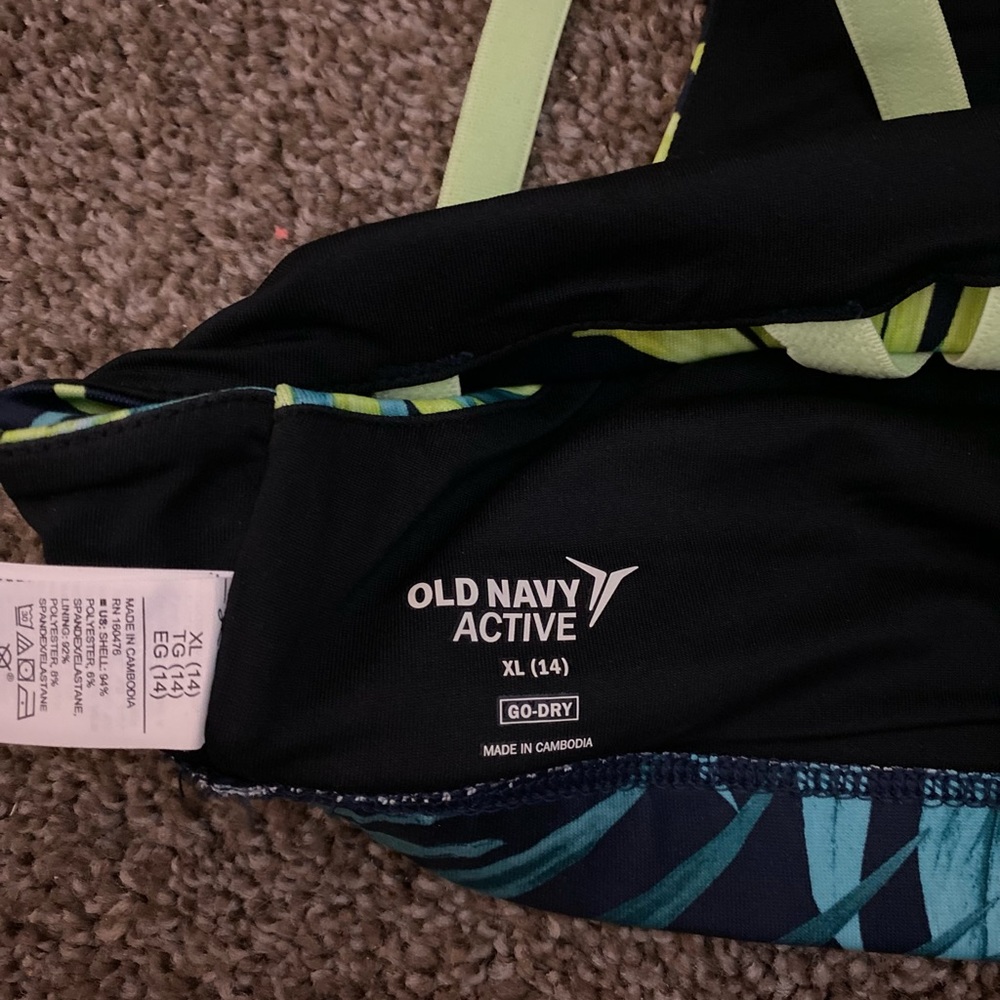 Old Navy Children’s Sports Bra - Picture 3 of 3